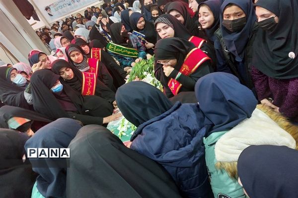 برگشته به آغوش دوست