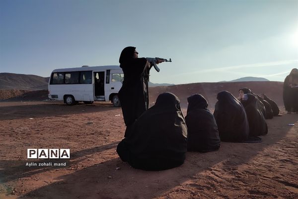 اجرای آموزش کار با اسلحه در میدان تیر شهرستان رباط‌کریم