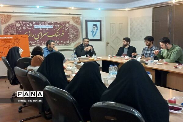 آیین رونمایی از دوره آموزشی نویسندگی قلمرو ویژه نوجوانان