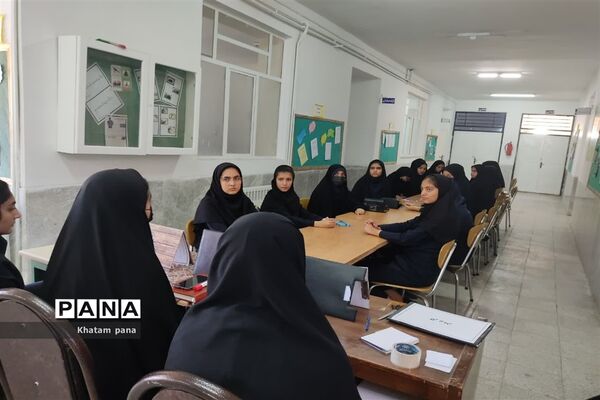 انتخابات مجلس دانش‌آموزی شهرستان خاتم