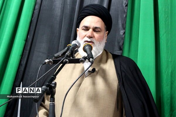 بزرگداشت هفته نهضت سوادآموزی در بهارستان دو