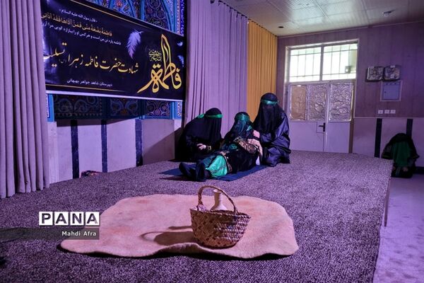 برگزاری سوگواره نمایشی شهادت حضرت زهرا (س) توسط دانش‌آموزان دبیرستان شاهدجواهر بهبهان