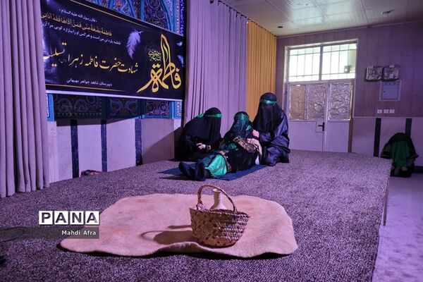 برگزاری سوگواره نمایشی شهادت حضرت زهرا (س) توسط دانش‌آموزان دبیرستان شاهدجواهر بهبهان