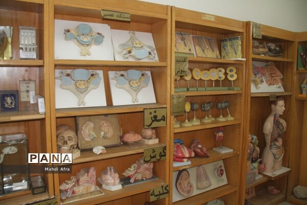 بازدید از نمایشگاه دانش‌آموزی پژوهشسرای خوارزمی شهرستان بهبهان