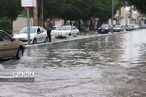 بارش باران و آبگرفتگی معابر در بوشهر