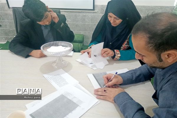 برگزاری انتخابات مجلس دانش‌آموزی شهرستان مهریز