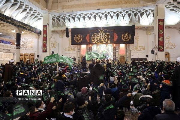 اجتماع دانش‌آموزی «نوگلان فاطمی» در حرم حضرت معصومه(س)