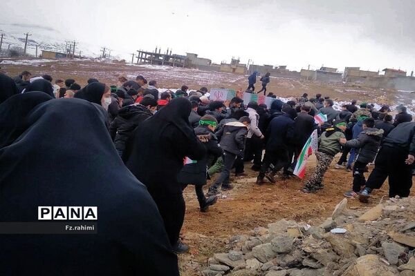 خاکسپاری پیکر شهید گمنام در پردنجان