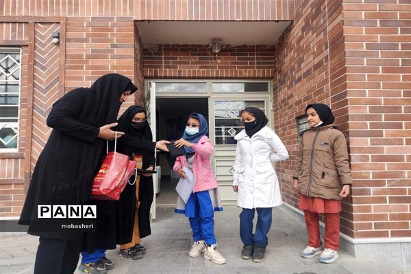 مراسم عزاداری شهادت حضرت زهرا (س) در دبستان دخترانه فرزندان میهن