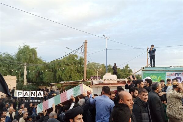 تشییع پیکر شهید گمنام در شوشتر