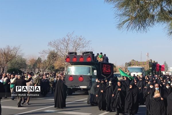 تشییع و وداع با پیکر مطهر شهدای گمنام در کرج