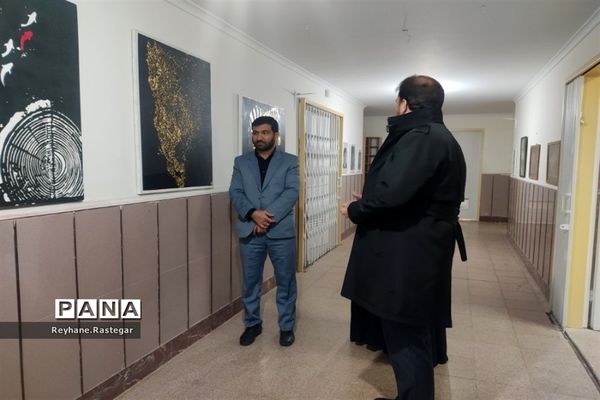 افتتاحیه نمایشگاه نقاشی در نگارخانه کانون فرهنگی و تربیتی شهدای پاکدشت