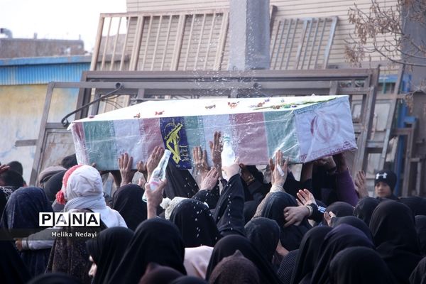 مراسم‌ استقبال و تشییع پیکر شهید گمنام دفاع مقدس در روستای مومن‌آباد تربت‌جام