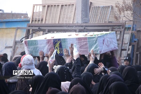 مراسم‌ استقبال و تشییع پیکر شهید گمنام دفاع مقدس در روستای مومن‌آباد تربت‌جام