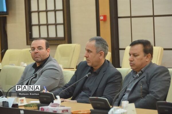 نشست شورای پشتیبانی سواد‌آموزی استان بوشهر