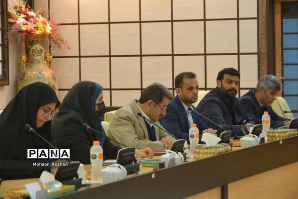 نشست شورای پشتیبانی سواد‌آموزی استان بوشهر
