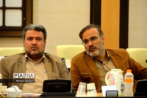 نشست شورای پشتیبانی سواد‌آموزی استان بوشهر