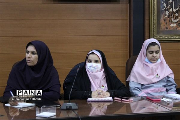 برگزاری کارگاه آموزشی روایت نویسی ویژه مربیان و دانش‌آموز خبرنگاران خبرگزاری پانا در شیراز