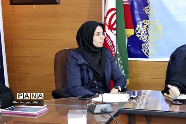 برگزاری کارگاه آموزشی روایت نویسی ویژه مربیان و دانش‌آموز خبرنگاران خبرگزاری پانا در شیراز