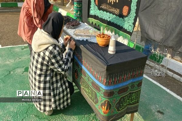 برپایی موکب بمناسبت دهه فاطمیه در دبیرستان دخترانه پرالک