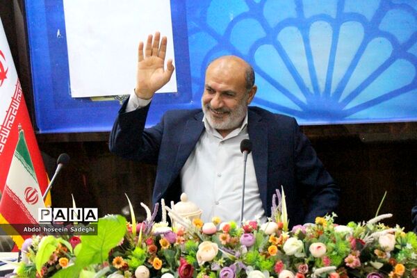 نشست هماهنگی برگزاری مراسم یادواره شهدا در آموزش و پرورش استان بوشهر