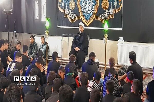 سوگواره شهادت حضرت فاطمه زهرا(س) درآموزشگاه شهید کاظمی اسلامشهر