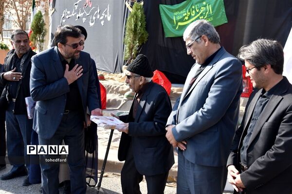 مراسم استقبال از شهدای گمنام در هنرستان خیامی بیرجند