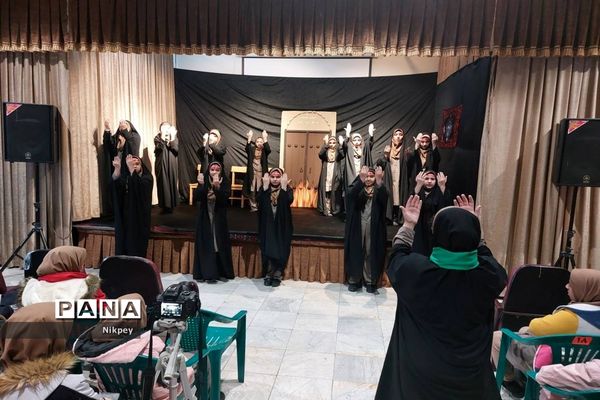 بزرگداشت شهادت حضرت فاطمه(س) در دبیرستان حجاب منطقه ۱۳