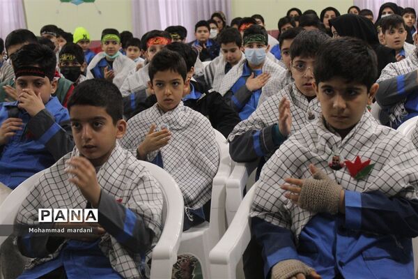 به صدا درآمدن زنگ استقبال از لاله‌های سرخ در ساری