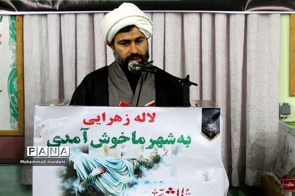 به صدا درآمدن زنگ استقبال از لاله‌های سرخ در ساری