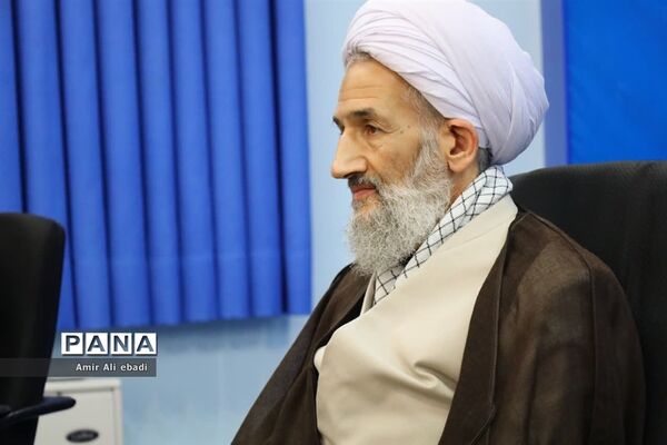 دیدار وزیر آموزش و پرورش با نماینده ولی فقیه در مازندران