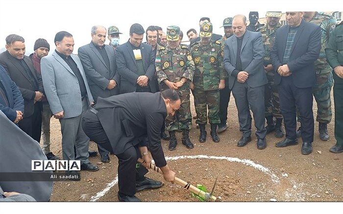 برگزاری آیین کلنگ‌زنی آموزشگاه سه کلاسه در شهرستان کلات
