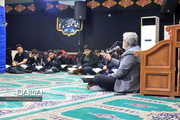 برگزاری مراسم  عزاداری شهادت حضرت فاطمه زهرا (س)در دبیرستان علامه حلی ۴ منطقه ۱۴