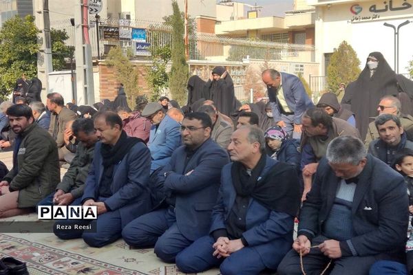 مراسم تشییع شهید گمنام دانش‌آموز در روز شهادت حضرت فاطمه (س) در فارس