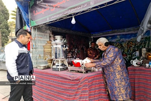 مراسم تشییع شهید گمنام دانش‌آموز همزمان با روز شهادت حضرت فاطمه زهرا (س) در شیراز