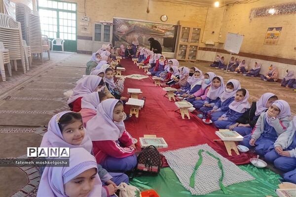 برگزاری مراسم شهادت حضرت زهرا(س) در دبستان های ناحیه 3 شیراز