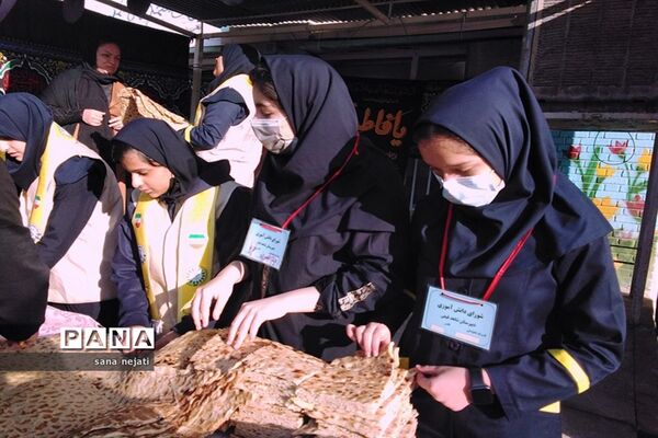 مراسم سوگواری شهادت حضرت زهرا(س) در دبیرستان‌های ناحیه 3 شیراز