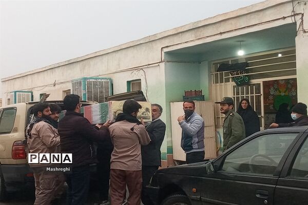 تشییع شهید گمنام در مدارس کاشان