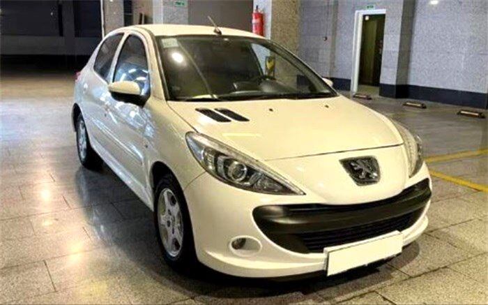 یکشنبه آینده؛ ۴ هزار دستگاه ۲۰۷ در بورس عرضه می‌شود