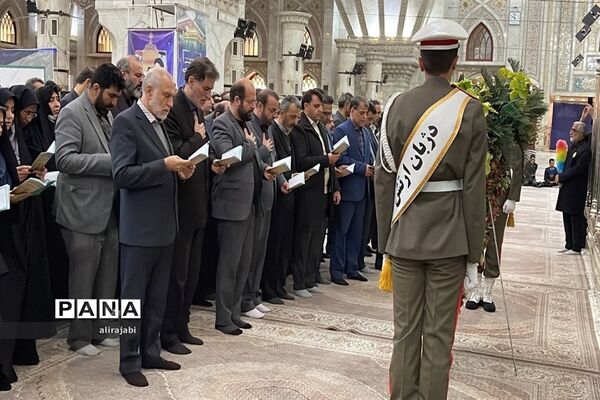 تجدیدمیثاق با اامام راحل در سالروز تاسیس نهضت سواد‌آموزی
