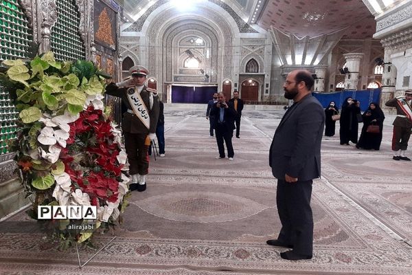 تجدیدمیثاق با اامام راحل در سالروز تاسیس نهضت سواد‌آموزی