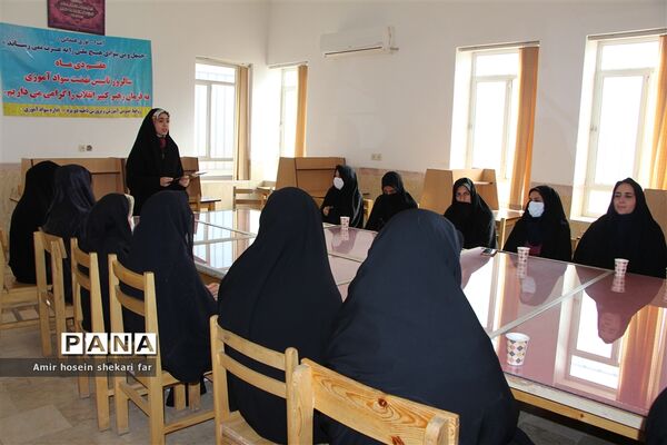 افتتاح بخش نوسوادان کتابخانه شهید دهقان ناحیه ۲ یزد