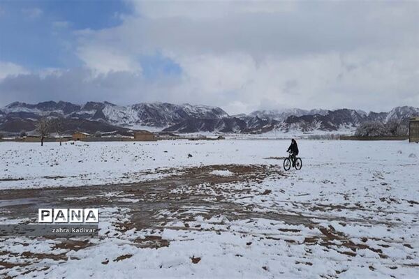 روز برفی در آباده