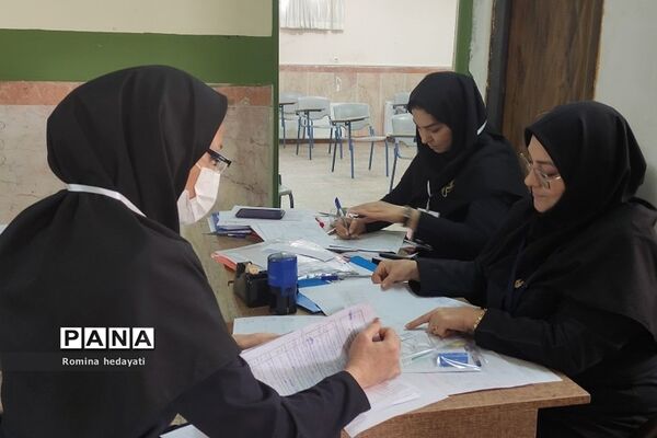 برگزاری منظم امتحانات دی‌ماه هنرستان مبتکران رودهن