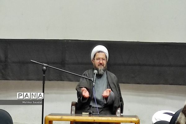 همایش دانش‌آموزان تراز انقلاب اسلامی در بوشهر