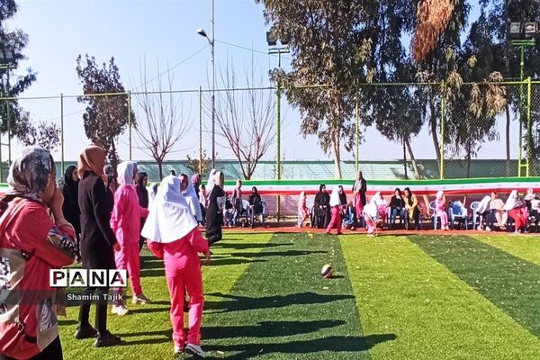 استفاده خانوادگی دانش‌آموزان از فضاهای ورزشی شهر جوادآباد