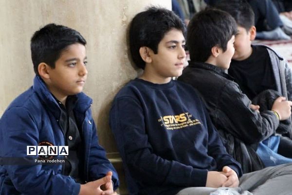 جلسات معرفتی و قرآنی امام‌جمعه رودهن با نوجوانان و جوانان