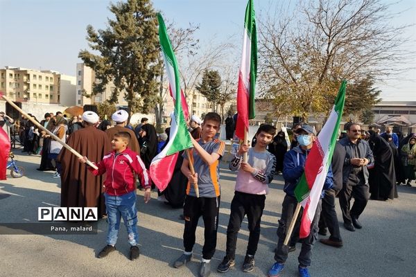 تجمع پرچمداران بصیرت در نمازجمعه ملارد