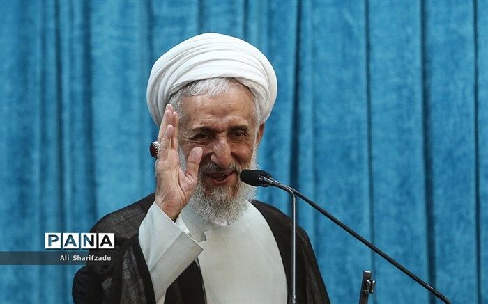 حامیان فتنه ۸۸ قصد ‌داشتند پیوند سیاست و دیانت را از بین ببرند
