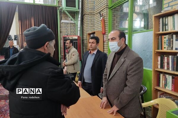 برپایی میزخدمت به صورت گسترده در بخش‌های شهرستان دماوند